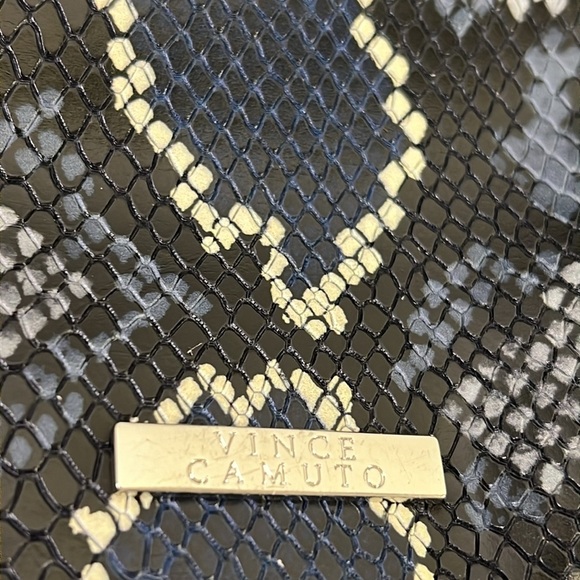 Vince Camuto EMELY Snakeskin Embossed Pebbled Leather Tote Handbag - Picture 12 of 12